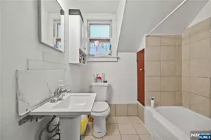 152 Jefferson, Paterson, NJ 07522 - Photo 17