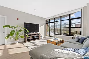 711 1st Street 202, Hoboken, NJ 07030 - Photo 9