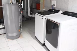 80 Caruth Ave, Elmwood Park, NJ 07407 - Photo 19