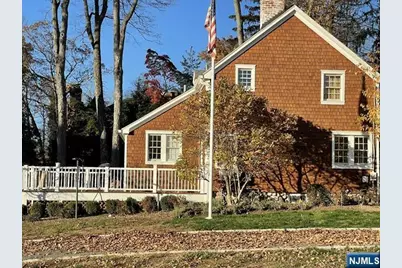 261 E Saddle River Road, Saddle River, NJ 07458 - Photo 19