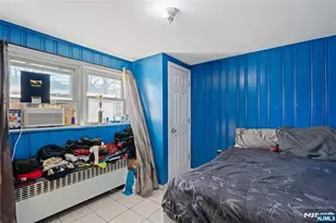 36 N Vivyen St, Bergenfield, NJ 07621 - Photo 13