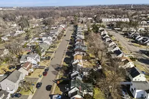 39-02 Taylor Rd, Fair Lawn, NJ 07410 - Photo 27