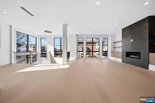 117 Henry St, Palisades Park, NJ 07650 - Photo 3