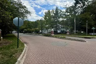 366 Cottonwood Way, Mahwah, NJ 07430 - Photo 3