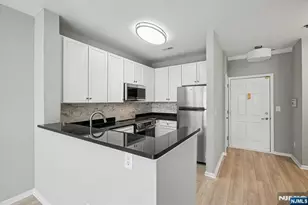 24 Ave At Port Imperial 318, West New York, NJ 07093 - Photo 3