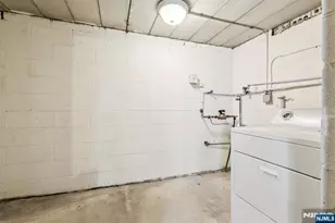 407 Jane St, Fort Lee, NJ 07024 - Photo 41