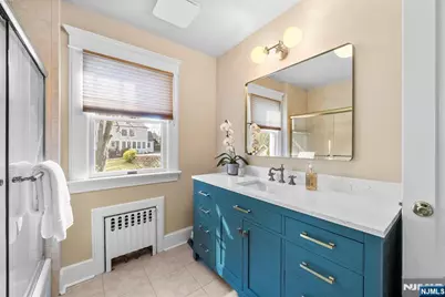 163 Hampton Place, Ridgewood, NJ 07450 - Photo 33