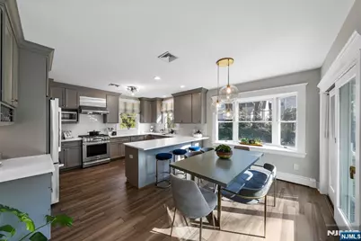 163 Hampton Place, Ridgewood, NJ 07450 - Photo 15