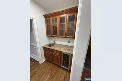 124 Coopers Lane, River Vale Township, NJ 07675 - Photo 17