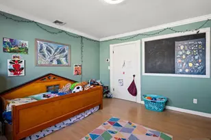 132 Clinton Pl, East Rutherford, NJ 07073 - Photo 27