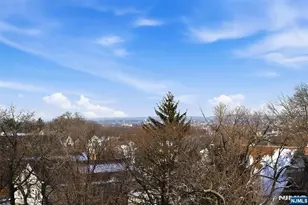 125 Prospect Ave 8D, Hackensack, NJ 07601 - Photo 5