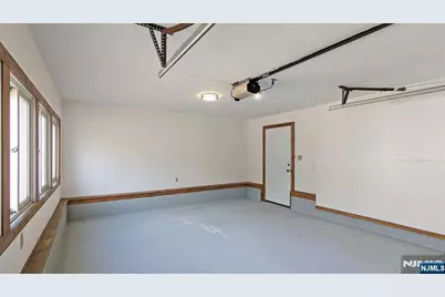 344 Maplewood Avenue, Clifton, NJ 07013 - Photo 15