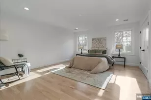 11 Laurel Pl, Fairfield, NJ 07004 - Photo 37