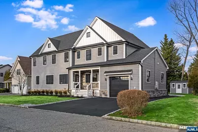 11 Laurel Place, Fairfield, NJ 07004 - Photo 3