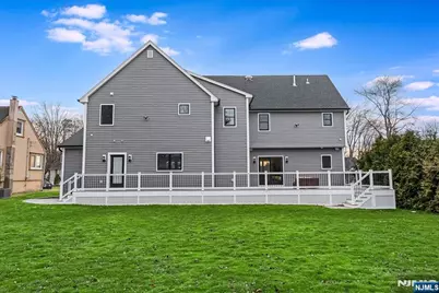 11 Laurel Place, Fairfield, NJ 07004 - Photo 7