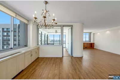 1600 Parker Avenue 29C #29C, Fort Lee, NJ 07024 - Photo 19