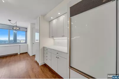 1600 Parker Avenue 29C #29C, Fort Lee, NJ 07024 - Photo 15