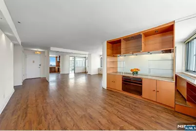 1600 Parker Avenue 29C #29C, Fort Lee, NJ 07024 - Photo 11