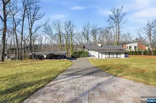 27 Suffolk Ln, Tenafly, NJ 07670 - Photo 1