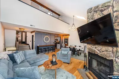 5 Wimbledon Drive 2 #2, Vernon, NJ 07462 - Photo 3