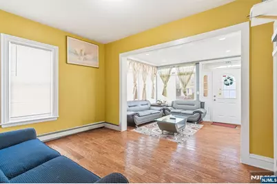 328 Hawthorne Street, Orange, NJ 07050 - Photo 5