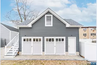 328 Hawthorne Street, Orange, NJ 07050 - Photo 31