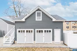 328 Hawthorne St, Orange, NJ 07050 - Photo 31