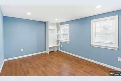 328 Hawthorne Street, Orange, NJ 07050 - Photo 21