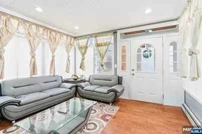 328 Hawthorne Street, Orange, NJ 07050 - Photo 3