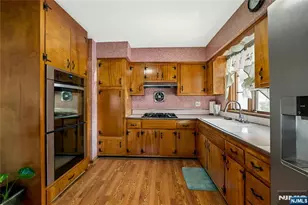 29 Harding Ave, North Arlington, NJ 07031 - Photo 17