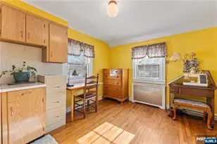 356 Washington Ave, Clifton, NJ 07011 - Photo 17