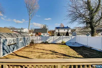 86 Burnside Place, Wanaque, NJ 07420 - Photo 39