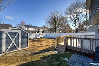 86 Burnside Place, Wanaque, NJ 07420 - Photo 41