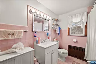 19 Inwood St, Clifton, NJ 07011 - Photo 7