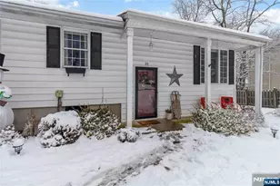 23 Hancock Dr, West Milford, NJ 07480 - Photo 5