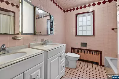 16 Parkview Place, Passaic, NJ 07055 - Photo 21