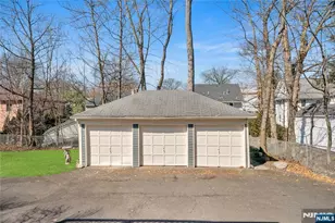 48 Sherman Pl, Ridgewood, NJ 07450 - Photo 33