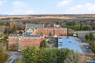 2301 Rio Vista Dr, Mahwah, NJ 07430 - Photo 39