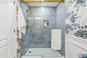 2301 Rio Vista Dr, Mahwah, NJ 07430 - Photo 23