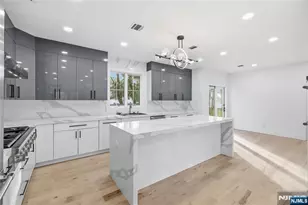 42 Harvey St, Closter, NJ 07624 - Photo 15