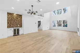 42 Harvey St, Closter, NJ 07624 - Photo 7
