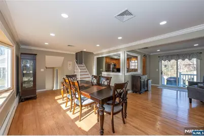 51 Carlisle Road, Wayne, NJ 07470 - Photo 7