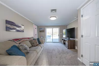 51 Carlisle Road, Wayne, NJ 07470 - Photo 13