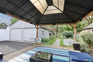 112 Diamond Bridge Ave, Hawthorne, NJ 07506 - Photo 37