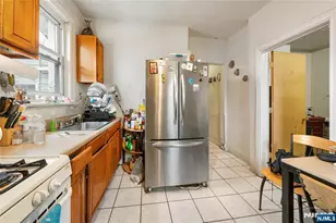 85 Arlington Ave, Jersey City, NJ 07305 - Photo 11