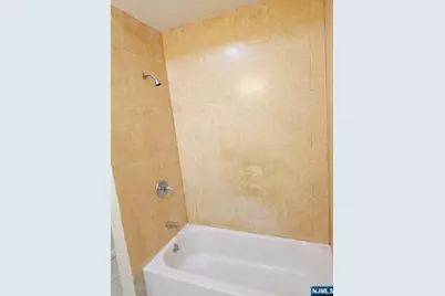 756-758 10th Street, Newark, NJ 07108 - Photo 9