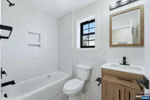 747 S 11th St, Newark, NJ 07103 - Photo 11