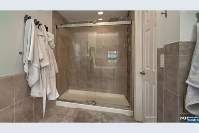 224 Pompton Road, Haledon, NJ 07508 - Photo 23