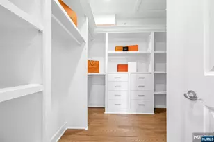 24 Gabriel Ct 24, Paramus, NJ 07652 - Photo 21