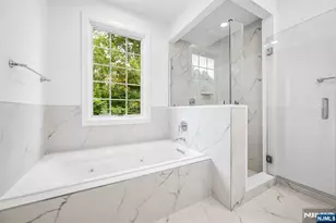 24 Gabriel Ct 24, Paramus, NJ 07652 - Photo 23